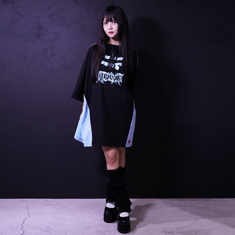 ハーフジップオーバーサイズTシャツ（Half zip oversized t-shirt）