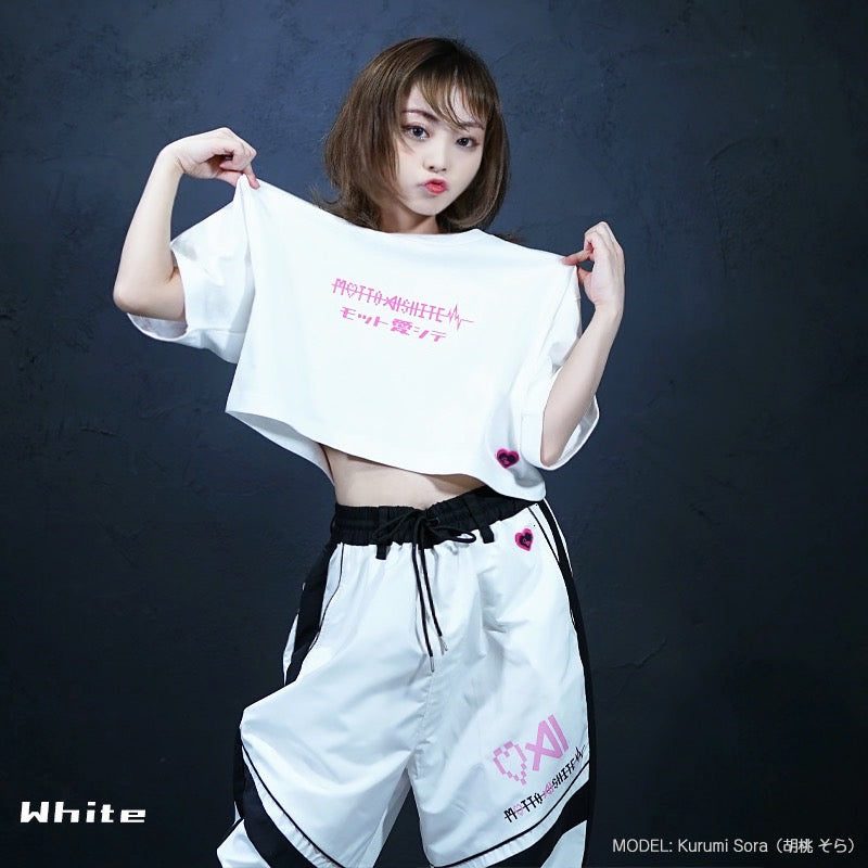 ショート丈ロゴTシャツ（Short length logo t-shirt） – MOTTOAISHITE