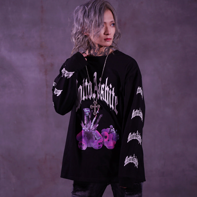 long-sleeved T-shirt/クビチョンパッテ熊。